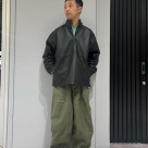 풀오버 가죽이 신선해서 좋다...