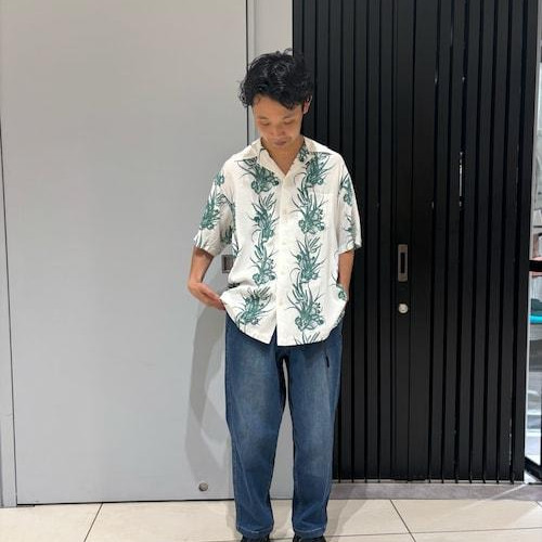 Aloha with a vintage atmosphere...
