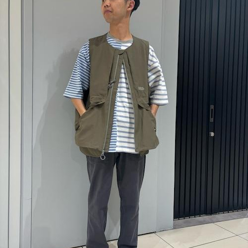 The vest can be from the top of the T-shirt...