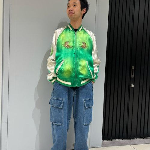 加了强劲衰老的斯卡...