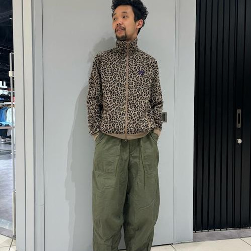Leopard pattern truck jacket sushi...