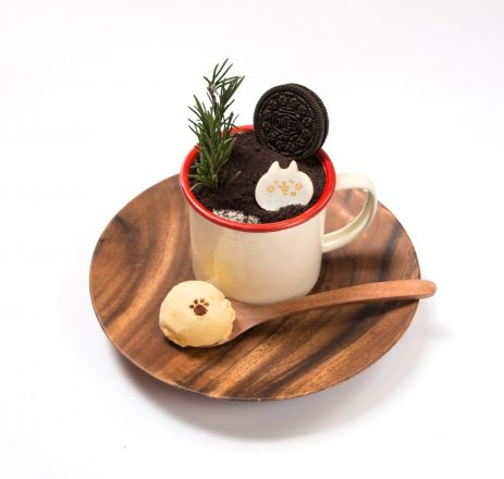 小動物のココアクッキーチーズケーキ