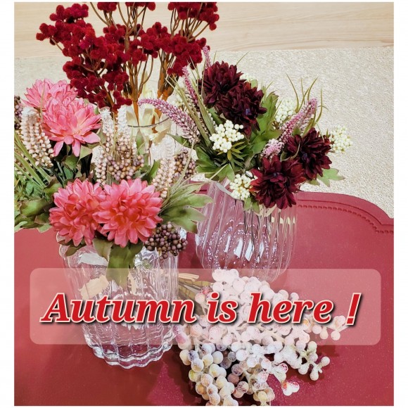 秋物造花&フラワーベースが入荷しました！☆☆