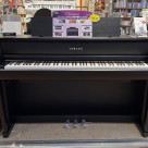Good on display! Yamaha Electronic Piano "Clavinoba" Series