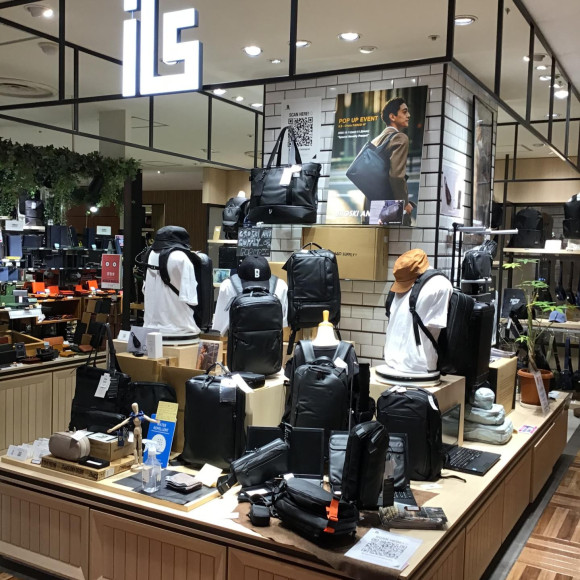 『BROSKI AND SUPPLY』  POP UP 明日最終日！