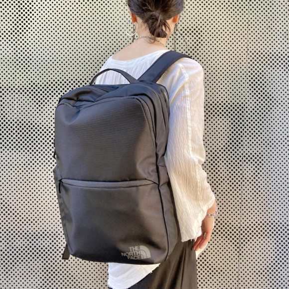 【통근이라도, 평상시 사용도 ◎】THE NORTH FACE：Shuttle Daypack/셔틀데이팩