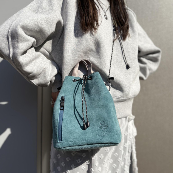 [AS2OV/Assob] กระเป๋าเชือกรูดหนังกลับกันน้ำ