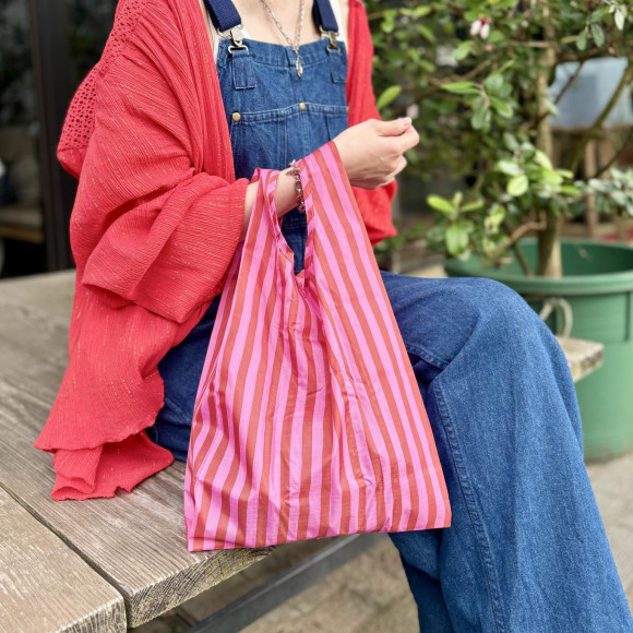 [แบ็กกู] ▶︎สี: ลายสีชมพู / ลายสีฟ้า / ลายสีเขียว / ลายสีชมพูและสีแดง