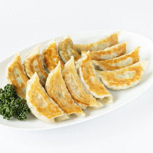 【小ねぎ餃子入りバラエティパック】発売中！