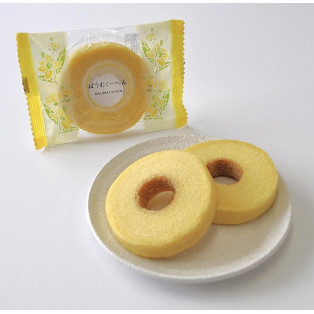 菓心たちばな　バウムクーヘン販売中