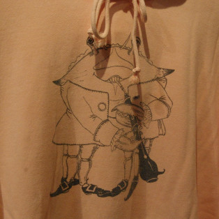 ベリースペシャルなアイテムのヒントは駄菓子 moduct マーチングバンドパーカー