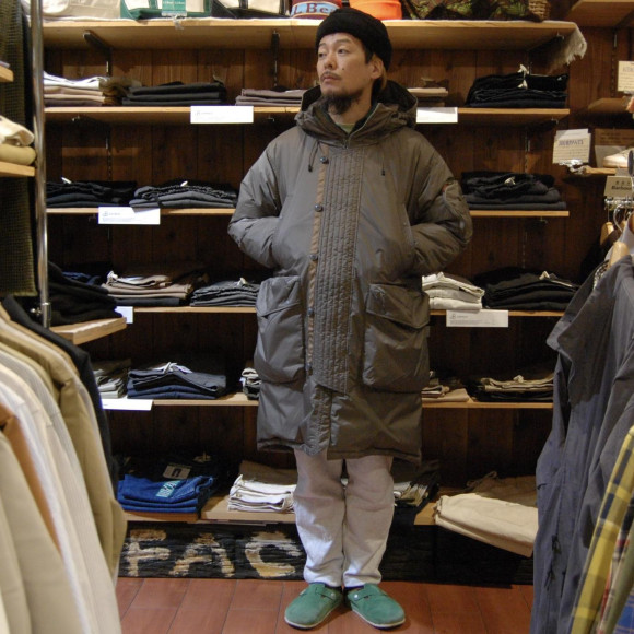 NANGA 이즘~AURORA TEX DOWN FILD HALF COAT~