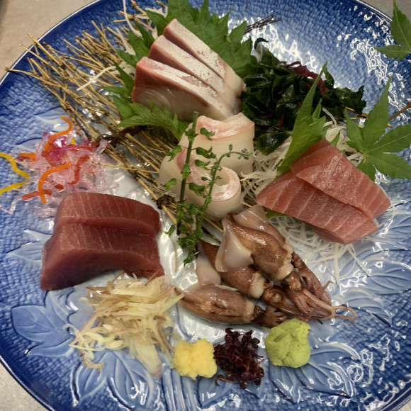 新鲜生鱼片拼盘!