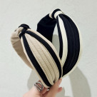 ニットカチューシャ