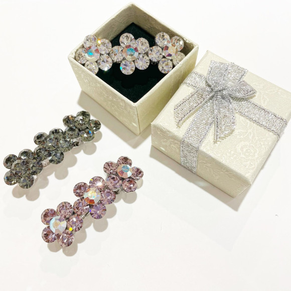 กิ๊บติดผมมินิประดับลูกปัด