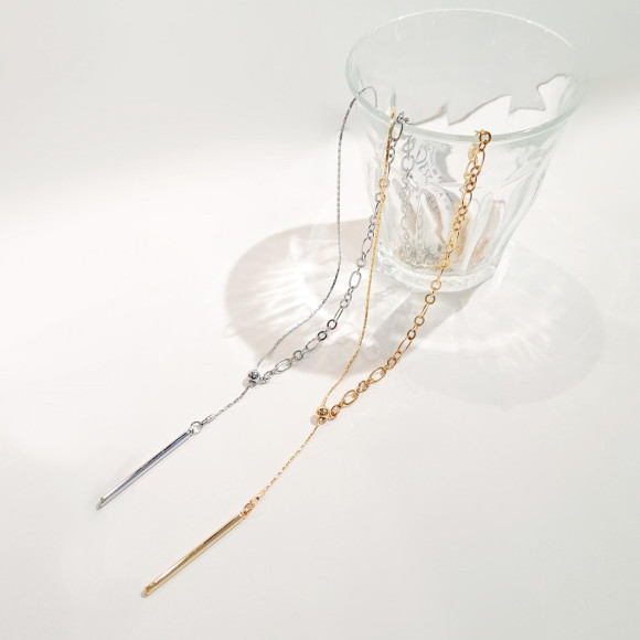 アシンメトリースライドネックレス