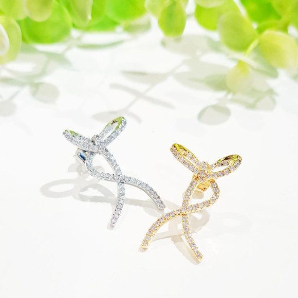 Stone x ribbon earring