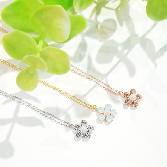 플라워 스톤 목걸이