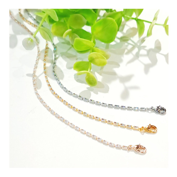 สร้อยข้อมือคริสตัล