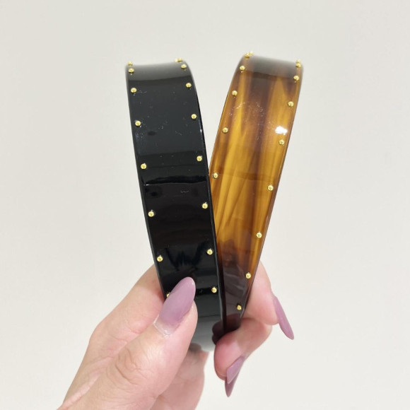 ที่คาดผมแบบหมุดพลาสติก