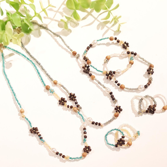 เครื่องประดับลูกปัดฤดูร้อน