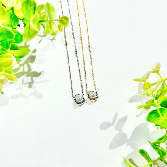 สร้อยคอไข่มุกขนาดเล็ก