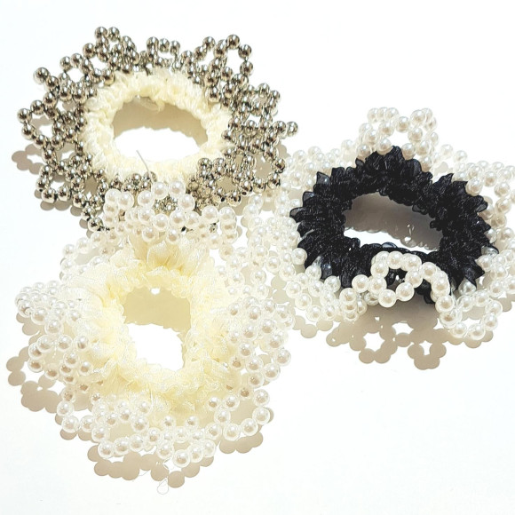 レースパールシュシュ