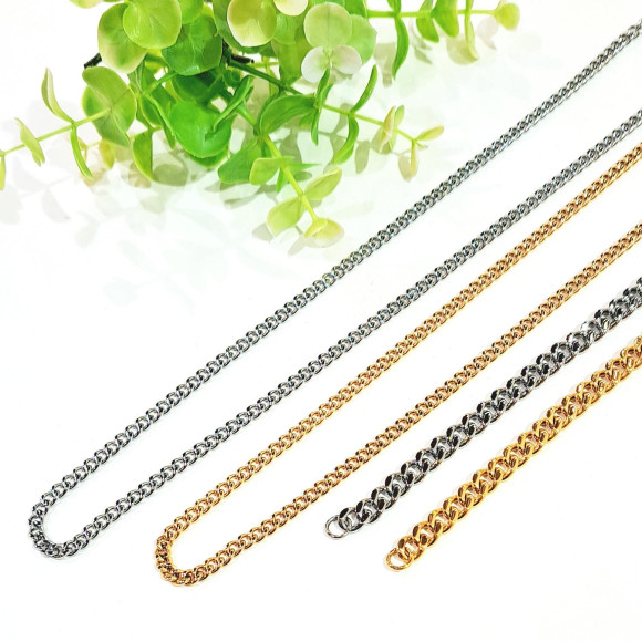 Stainless steel chain necklace