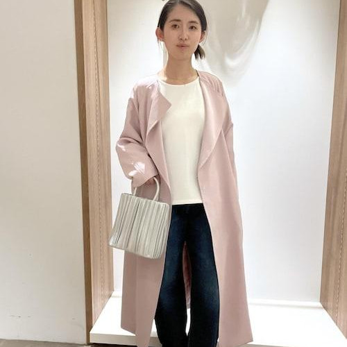 เสื้อคลุมไร้ปก: ลุคชิคๆ สบายๆ สำหรับฤดูใบไม้ผลิ