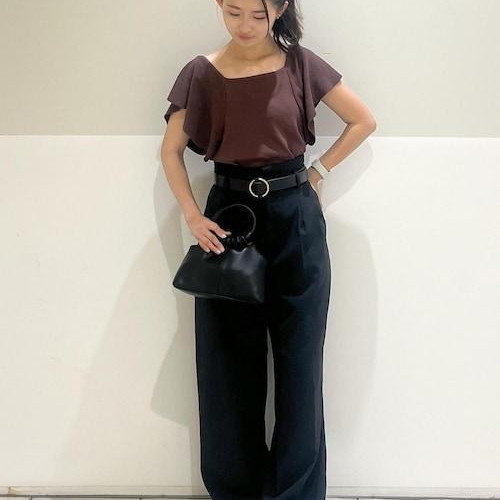 袖翼针织衫Tops×麻调白裤