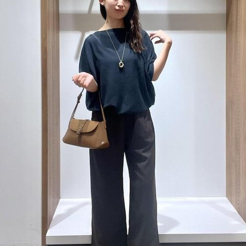 완만하게 1장으로 사라진 니트에...