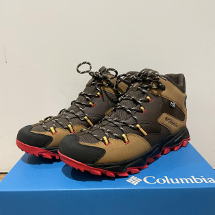 登山靴の特徴　【ミドルカット編】