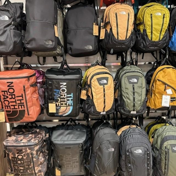 รับส่วนลด 10% สำหรับสินค้าราคาปกติทั้งหมดของ THE NORTH FACE!　จนถึงวันที่ 17 ธันวาคม