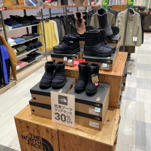 防寒ブーツ クリアランスセール中！☆