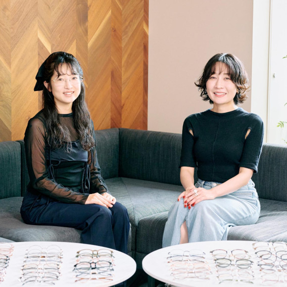 肌悩みは、メガネで整える時代へ。