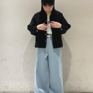 フロントにたっぷりとあしらった...