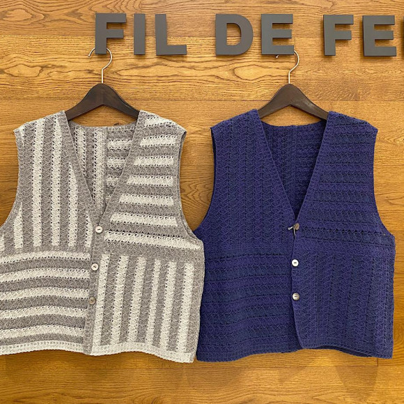 เสื้อกั๊กสั้นลายทางถักโครเชต์