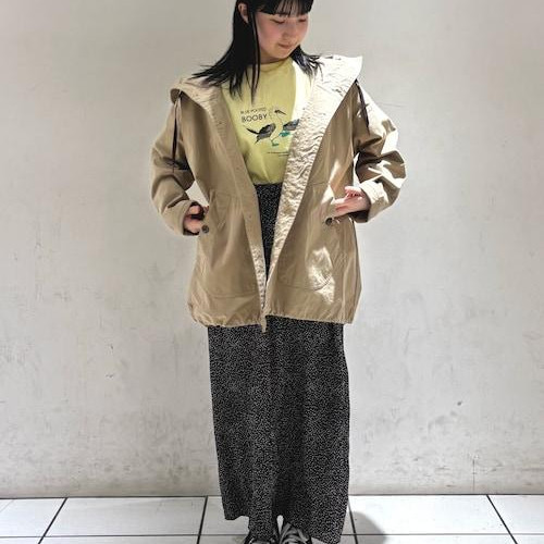 アームホールが広い為、厚手のニ...