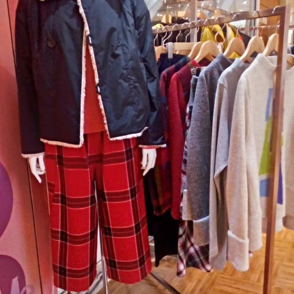 ลดราคาอย่างมีความสุข♪