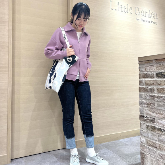 신작 니트의 소개