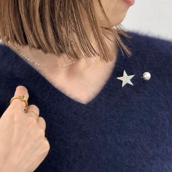 大人気★ブローチのご紹介