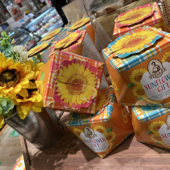 ของขวัญดอกทานตะวันจากสเตลล่า (รุ่นพิเศษตามฤดูกาลมีจำนวนจำกัด!!)