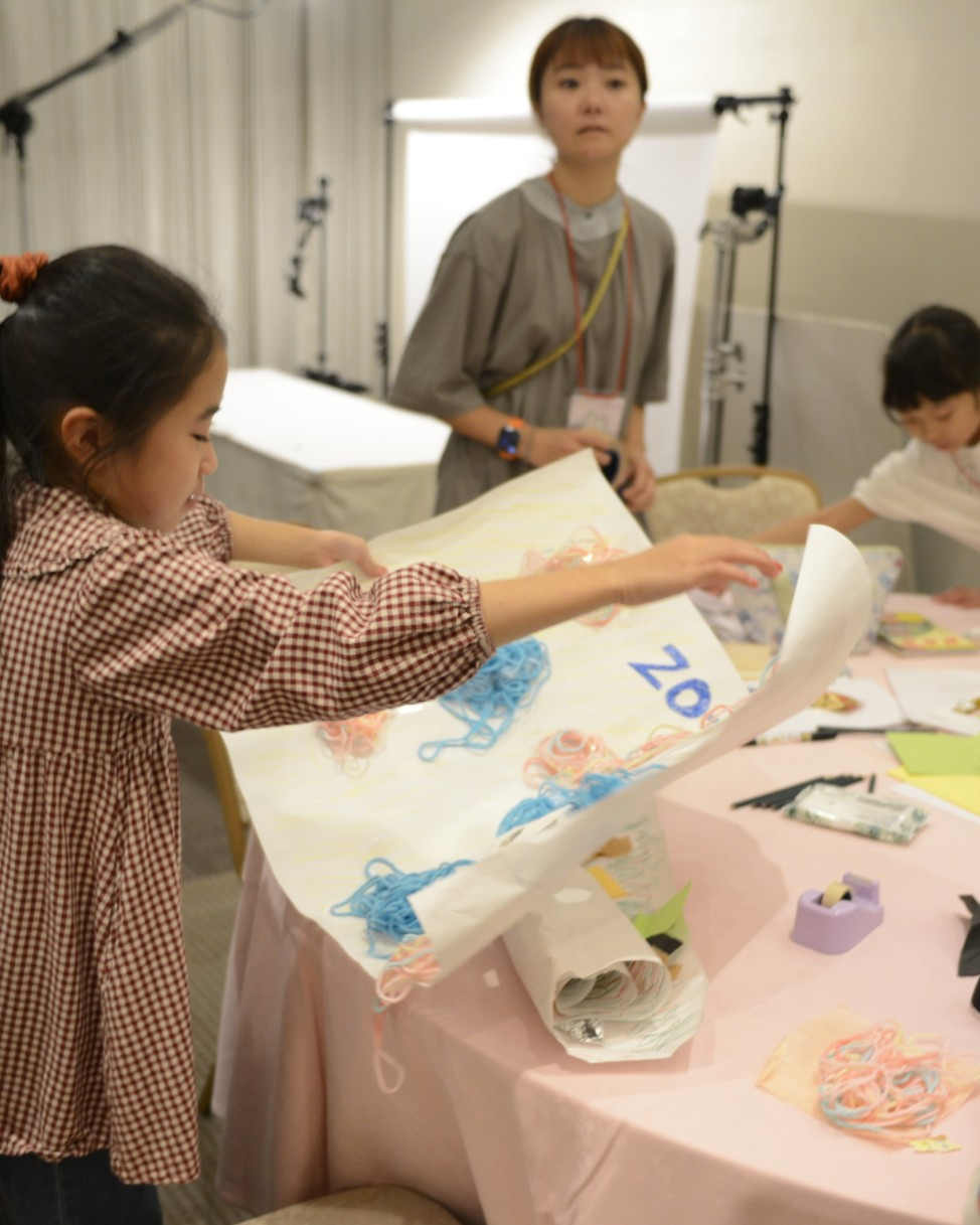 夏休みのワークショップ「はたらくパルコ広告制作室」レポート