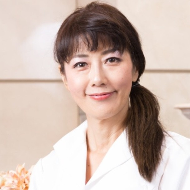 大人女性に人気！リンパケアトレーナー・木村友泉さんの特別講座開催