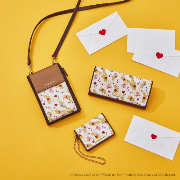 【新品タグ付き】サマンサタバサ ディズニーコラボラウンドファスナー二つ折り財布