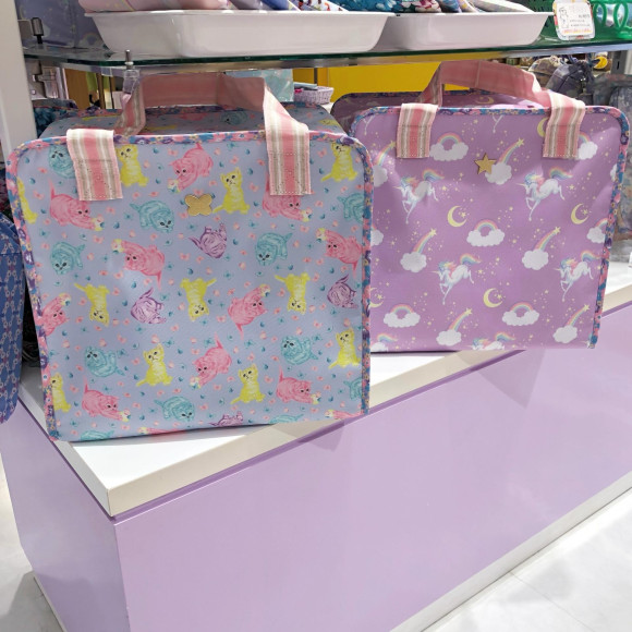 たっぷりサイズの保冷バッグ☆