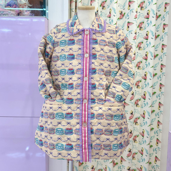 เย็บต่อ และใส่เสื้อคลุม♡