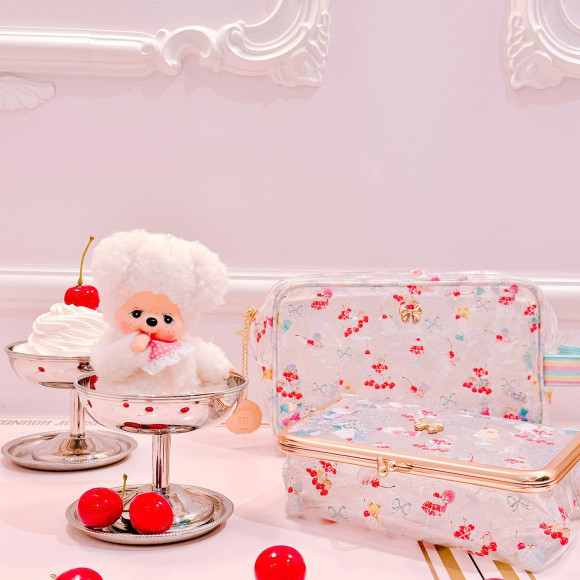 Monchhichi x fäfä collaboration items in stock☆