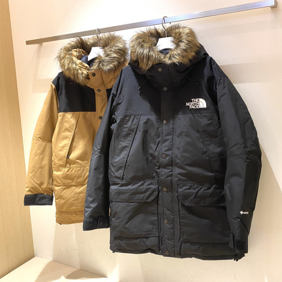 THE NORTH FACE