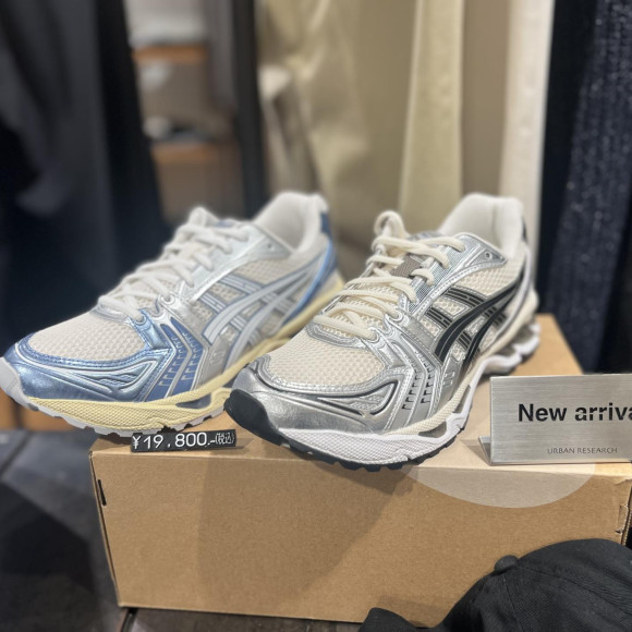 GEL-KAYANO 14